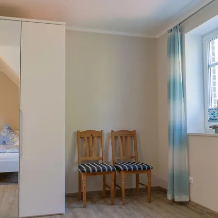 Bauernhof Kleingarn-Landhus Reihenhaus Nr 22 * Sulsdorf auf Fehmarn