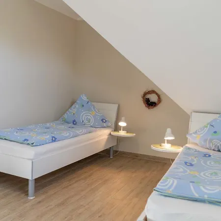 Prázdninový dům Bauernhof Kleingarn-Landhus Reihenhaus Nr 22